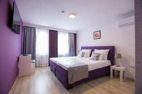  Heartland City B&B  Тузланский